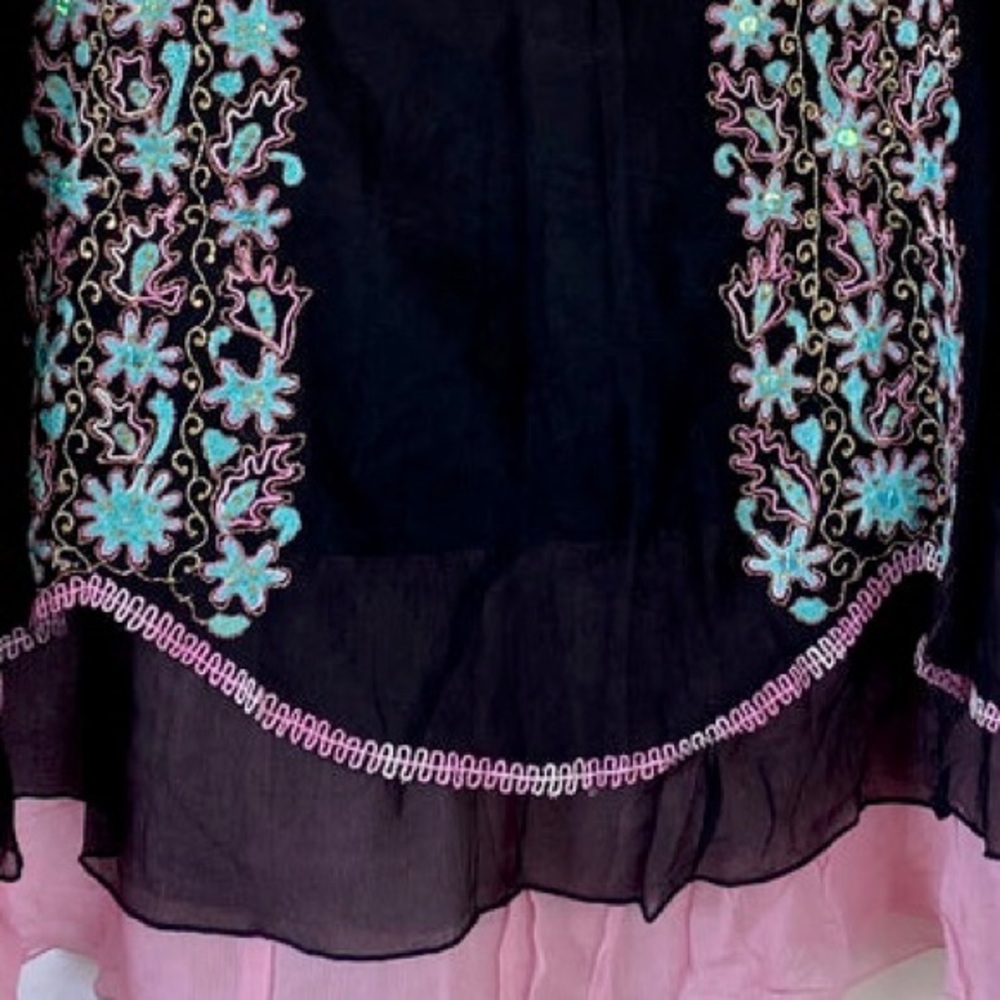 Vintage Athropologie Embroidered Skirt - Women’s size 4 - Picture 3 of 8